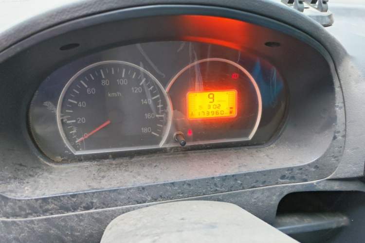 Used BAIC Weiwang 307 2014 1.2L Standard A12 Instrument Cluster