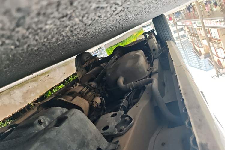 Used BAIC Weiwang 307 2016 1.2L Luxury 5-seater A12 China IV Emission Standard Chassis Front Right