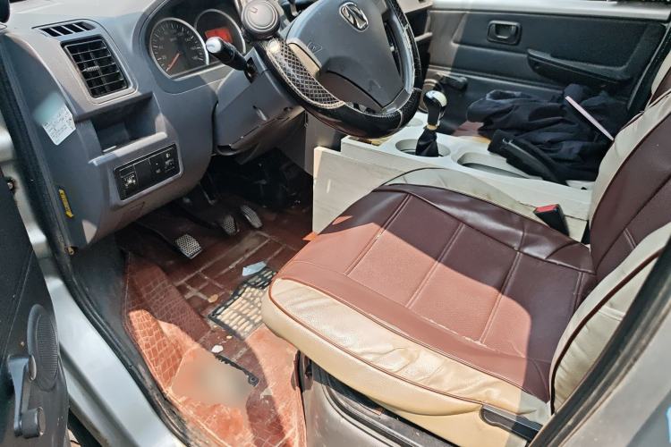 Used BAIC Weiwang 307 2016 1.2L Luxury 5-seater A12 China IV Emission Standard Driver Seat