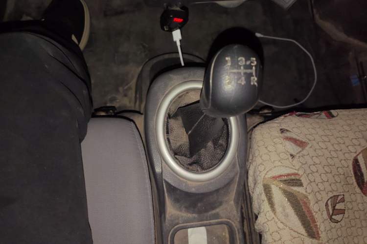 Used BAIC Weiwang 307 2016 1.2L standard 7-seater A12 China IV emission standard Gear Lever