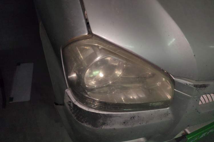 Used BAIC Weiwang 307 2016 1.2L standard 7-seater A12 China IV emission standard Right Front Headlight