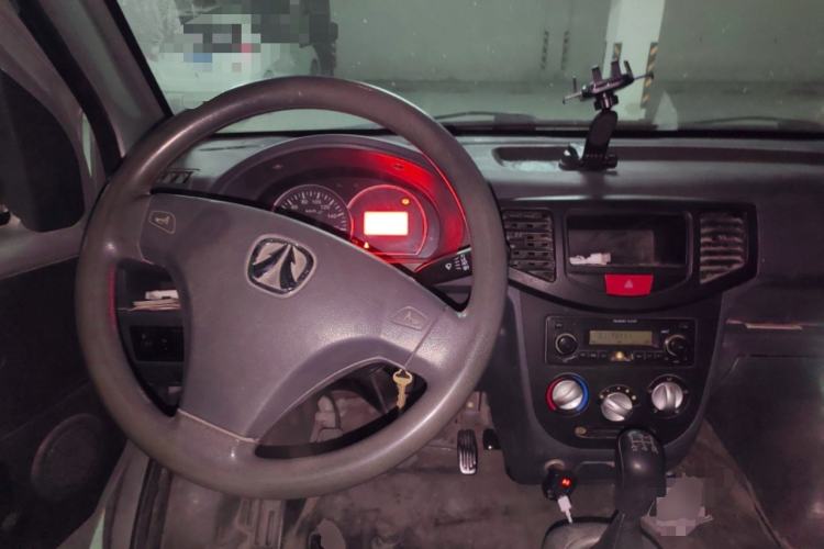 Used BAIC Weiwang 307 2016 1.2L standard 7-seater A12 China IV emission standard Steering Wheel