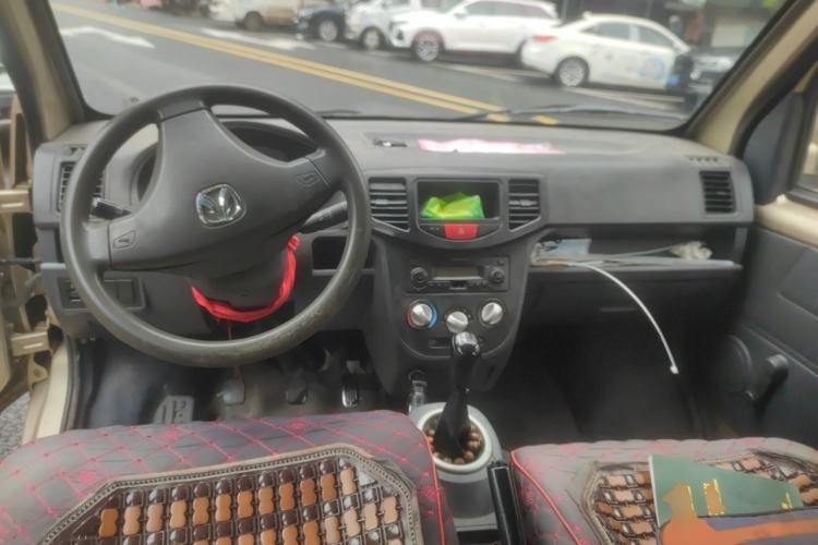Used BAIC Weiwang 307 2016 1.2L standard 7-seater A12 China IV emission standard Center Console