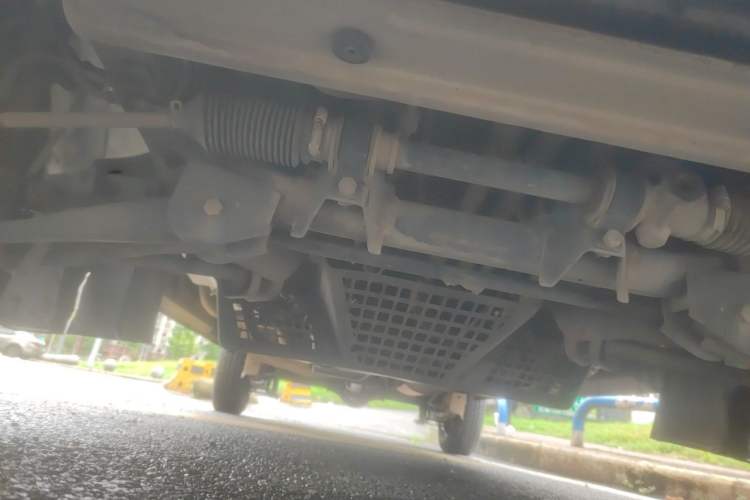 Used BAIC Weiwang 307 2016 1.2L standard 7-seater A12 China IV emission standard Chassis Front