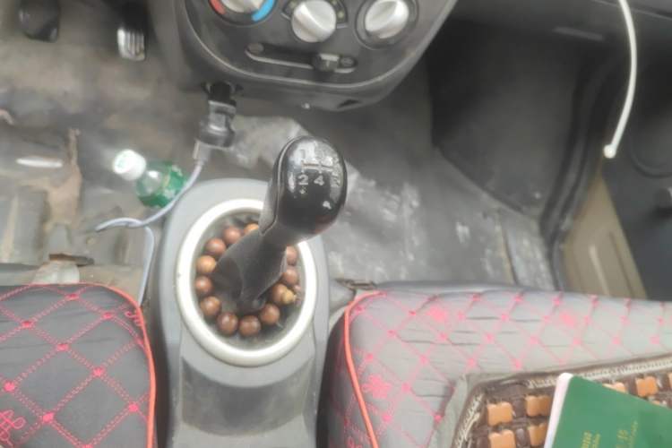 Used BAIC Weiwang 307 2016 1.2L standard 7-seater A12 China IV emission standard Gear Lever