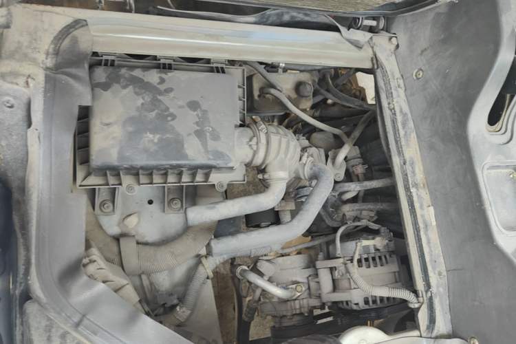 Used BAIC Weiwang 307  Engine Bay Right