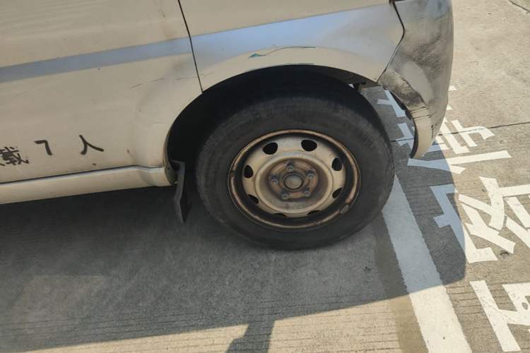 Used BAIC Weiwang 307  Right Front Wheel Hub