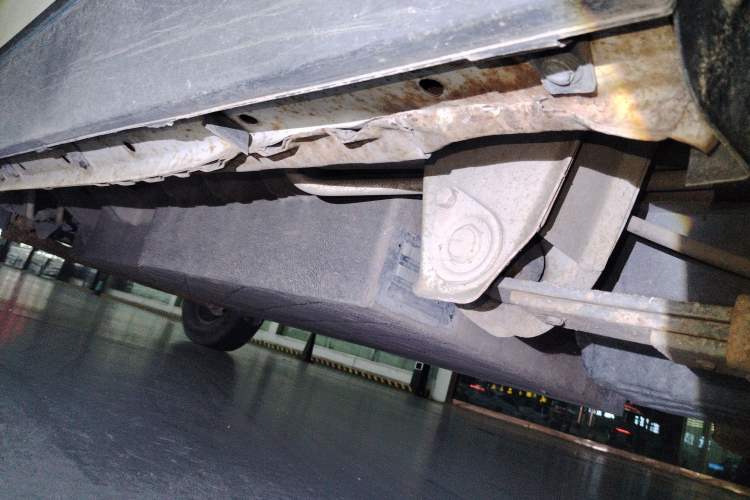 Used BAIC Weiwang 407EV 2018 Basic Model Chassis Rear Left