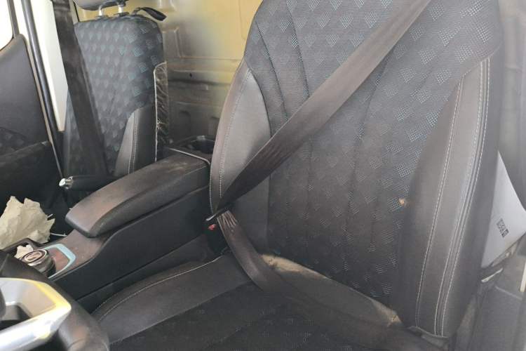 Used BAIC Weiwang 407EV 2018 Basic Model Left Front Seat