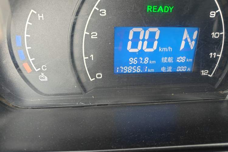 Used BAIC Weiwang 407EV 2018 Basic Model Odometer Close Up