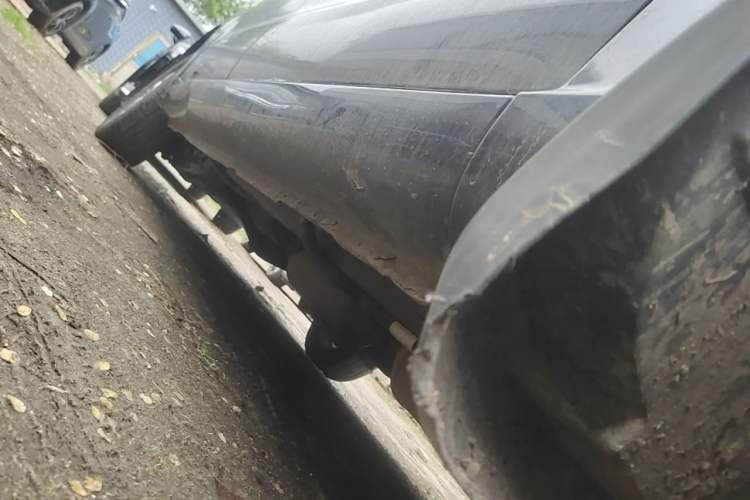 Used BAIC Weiwang M20 2013 1.5L Prestige Version BJ415B Chassis Front Right