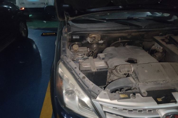 Used BAIC Weiwang M20 2013 1.5L Power Type BJ415A Engine Bay Right