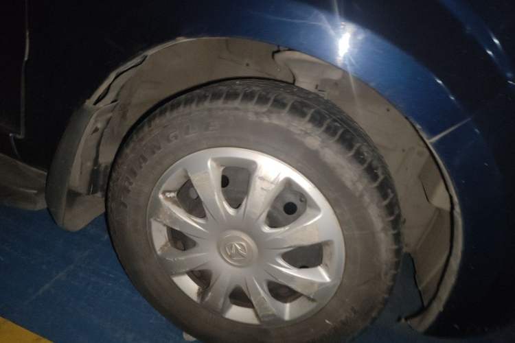 Used BAIC Weiwang M20 2013 1.5L Power Type BJ415A Right Front Wheel Hub