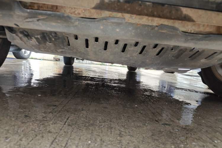 Used BAIC Weiwang M20 2013 1.5L Power Type BJ415A Chassis Front