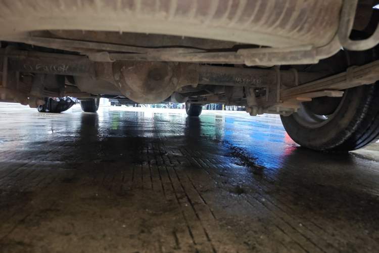 Used BAIC Weiwang M20 2013 1.5L Power Type BJ415A Chassis Rear