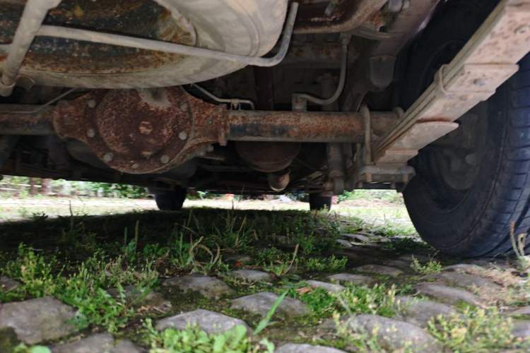 Used BAIC Weiwang M20 2013 1.5L Power Type BJ415A Chassis Rear Right