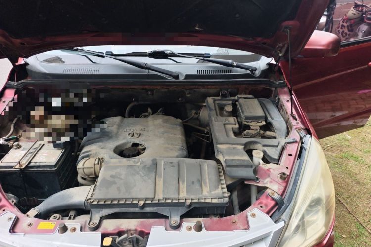Used BAIC Weiwang M20 2013 1.5L Power Type BJ415A Engine Bay Left