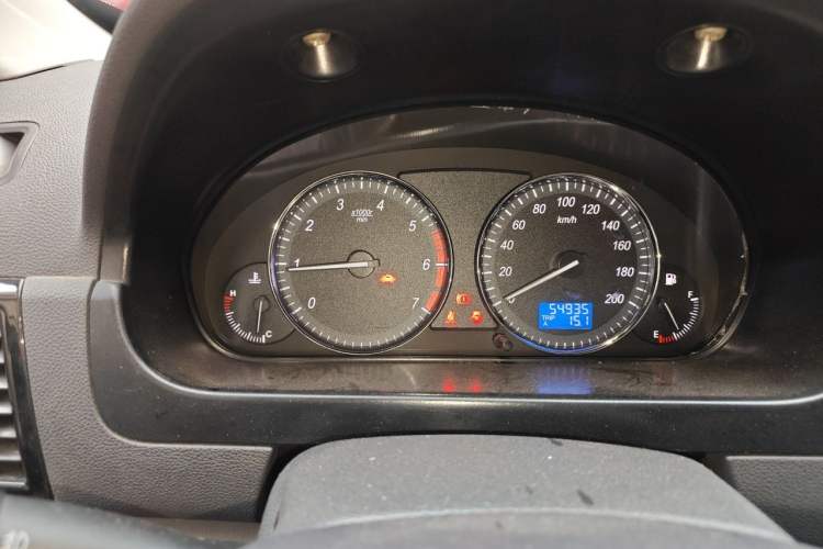 Used BAIC Weiwang M20 2013 1.5L Power Type BJ415A Odometer Close Up