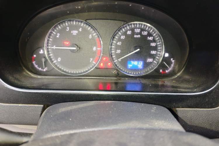 Used BAIC Weiwang M20 2013 1.5L Power Type BJ415A Odometer Close Up