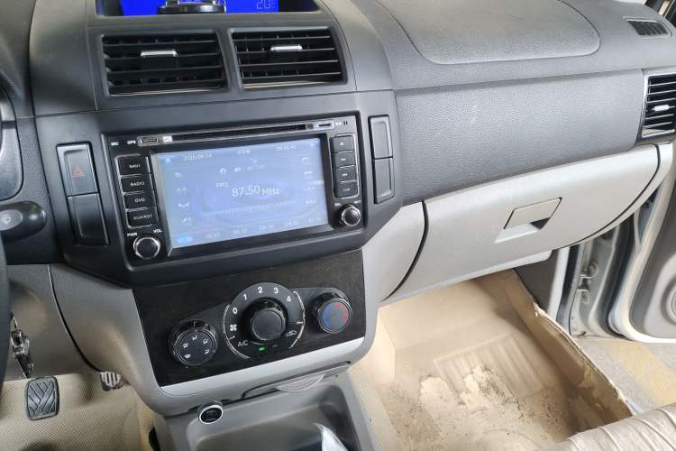 Used BAIC Weiwang M20 2013 1.5L Power Type BJ415A Audio And AC Panel