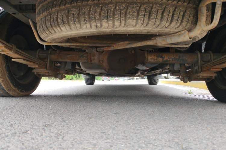 Used BAIC Weiwang M20 2013 1.5L Power Type BJ415A Chassis Rear