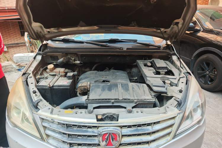 Used BAIC Weiwang M20 2013 1.5L Power Type BJ415A Engine Bay