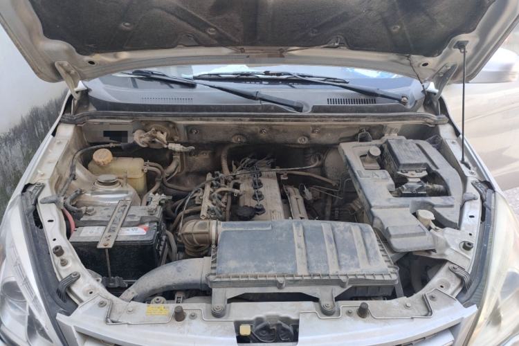 Used BAIC Weiwang M20 2013 1.5L Power Type BJ415A Engine Bay