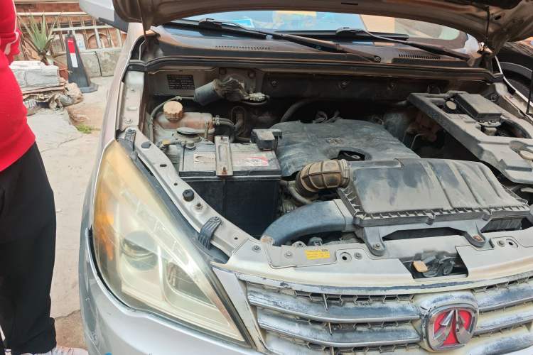 Used BAIC Weiwang M20 2013 1.5L Power Type BJ415A Engine Bay Right