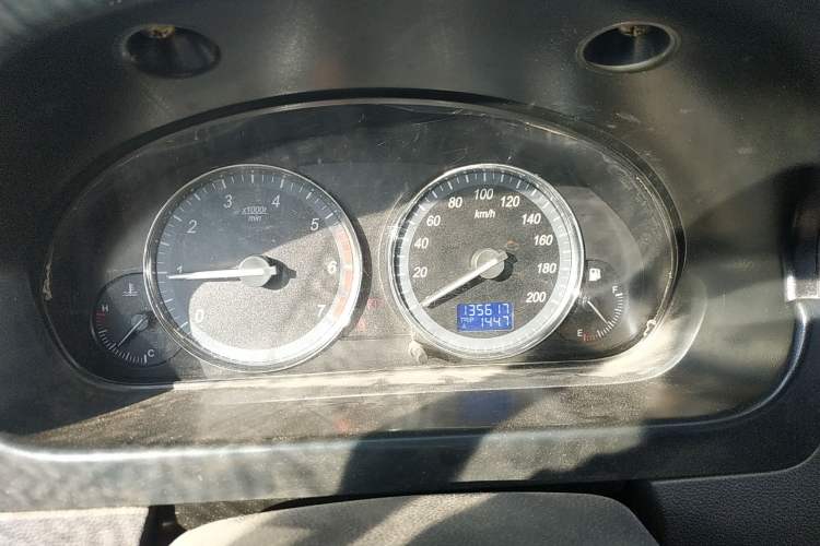 Used BAIC Weiwang M20 2013 1.5L Prestige Version BJ415B Instrument Cluster