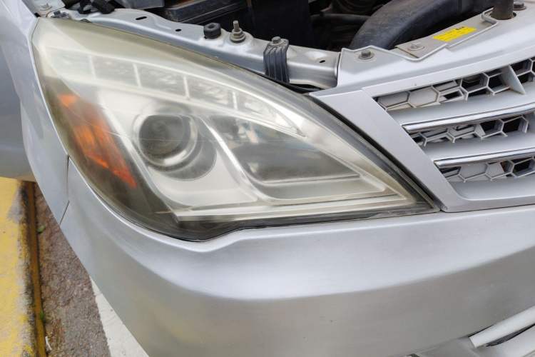 Used BAIC Weiwang M20 2013 1.5L Power Type BJ415A Right Front Headlight