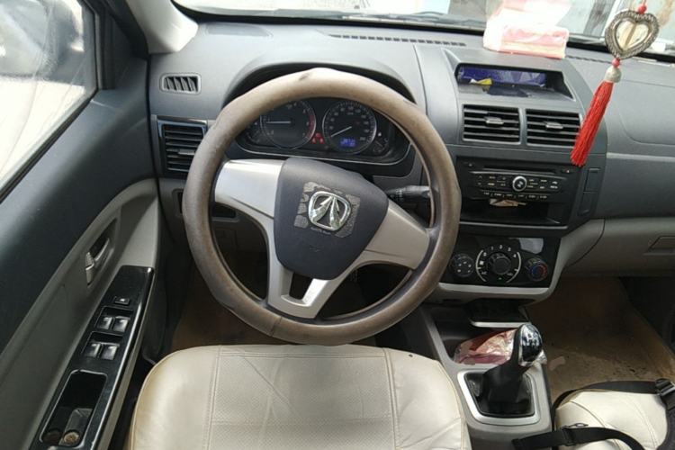 Used BAIC Weiwang M20 2013 1.5L Power Type BJ415A Steering Wheel