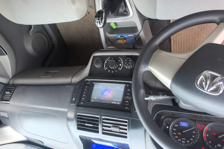 Used BAIC Weiwang M20 2014 1.5L Comfort Version BJ415B Audio And AC Panel