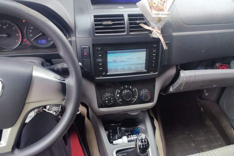 Used BAIC Weiwang M20 2014 1.5L Comfort Version BJ415B Audio And AC Panel