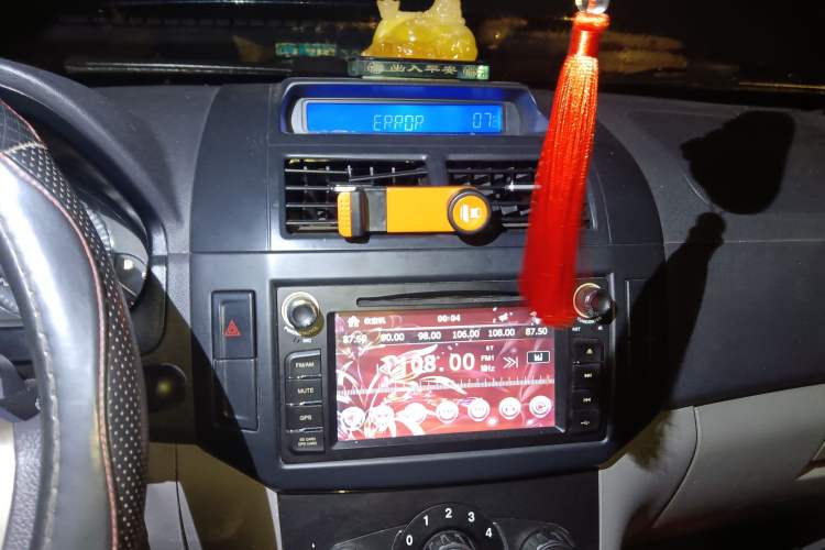 Used BAIC Weiwang M20 2014 1.5L Standard Version BJ415B Audio And AC Panel