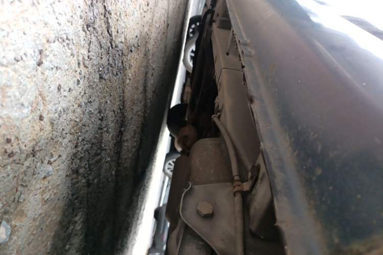 Used BAIC Weiwang M20 2014 1.5L Basic Version BJ415B Chassis Front Right