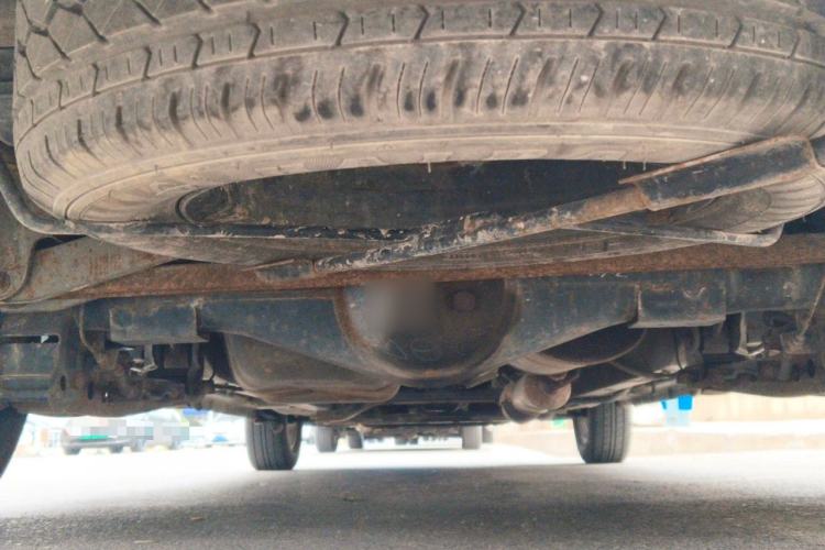 Used BAIC Weiwang M20 2014 1.5L Comfort Version BJ415B Chassis Rear