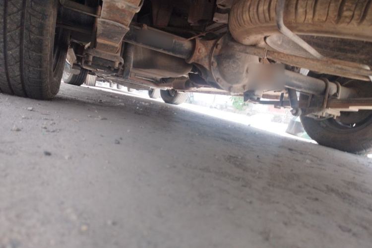 Used BAIC Weiwang M20 2014 1.5L practical type BJ415A Chassis Rear Left