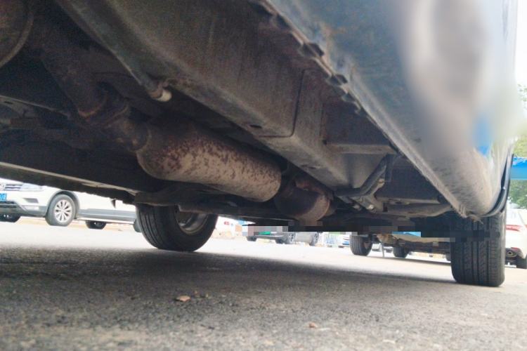 Used BAIC Weiwang M20 2014 1.5L Comfort Version BJ415B Chassis Rear Right