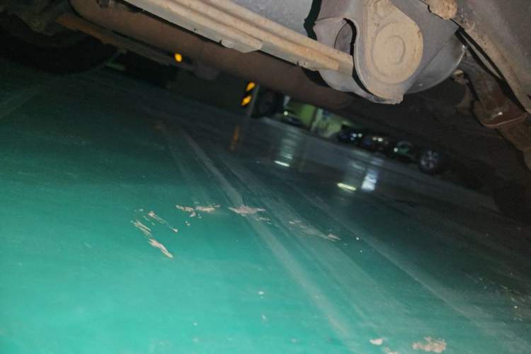 Used BAIC Weiwang M20 2014 1.5L practical type BJ415A Chassis Rear Right