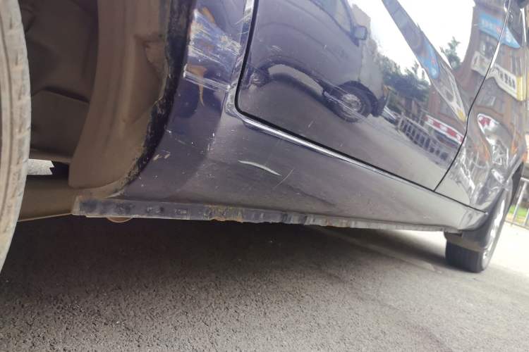 Used BAIC Weiwang M20 2014 1.5L Comfort Version BJ415B Chassis Rear Right
