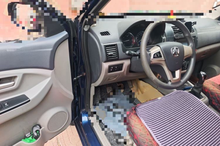 Used BAIC Weiwang M20 2014 1.5L Comfort Version BJ415B Driver Seat