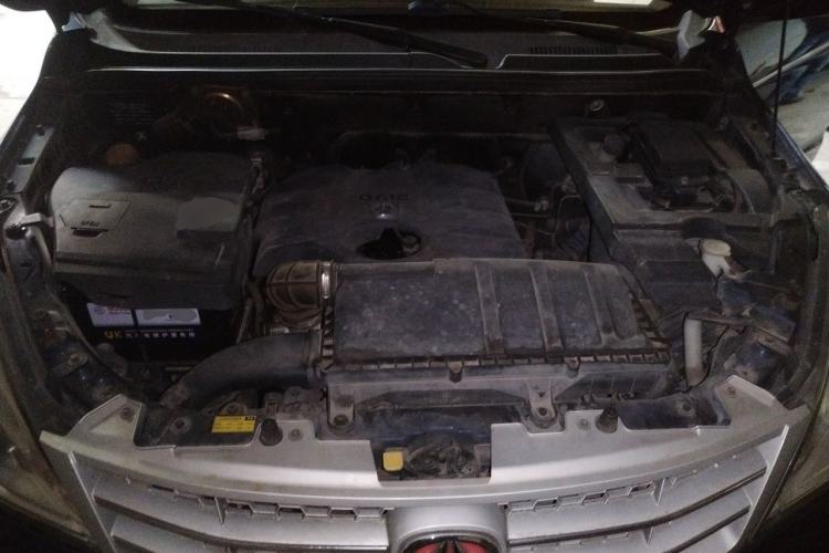 Used BAIC Weiwang M20 2014 1.5L practical type BJ415A Engine Bay
