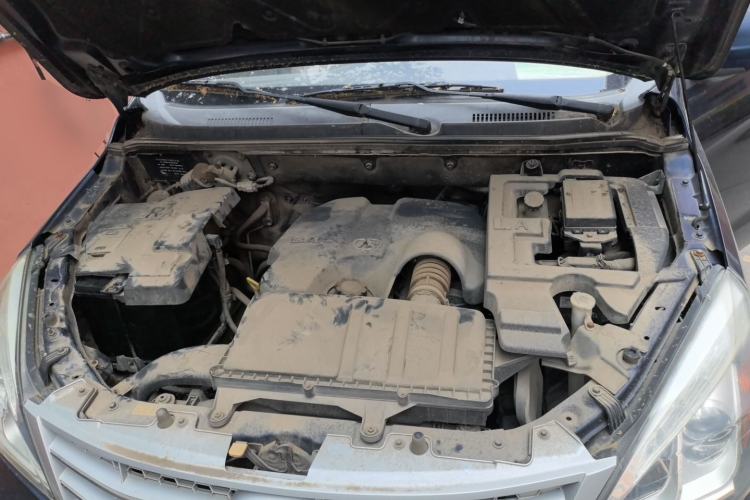 Used BAIC Weiwang M20 2014 1.5L Comfort Version BJ415B Engine Bay
