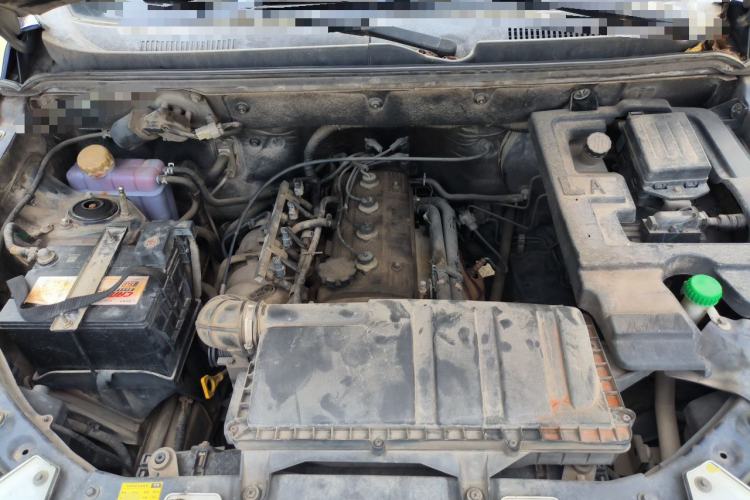 Used BAIC Weiwang M20 2014 1.5L practical type BJ415A Engine Bay