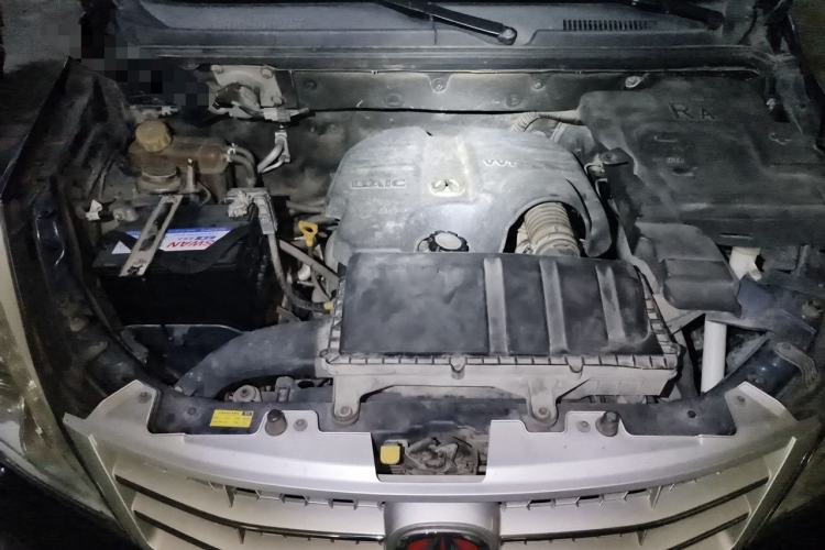 Used BAIC Weiwang M20 2014 1.5L Comfort Version BJ415B Engine Bay