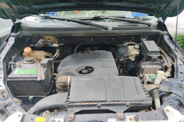 Used BAIC Weiwang M20 2014 1.5L practical type BJ415A Engine Bay