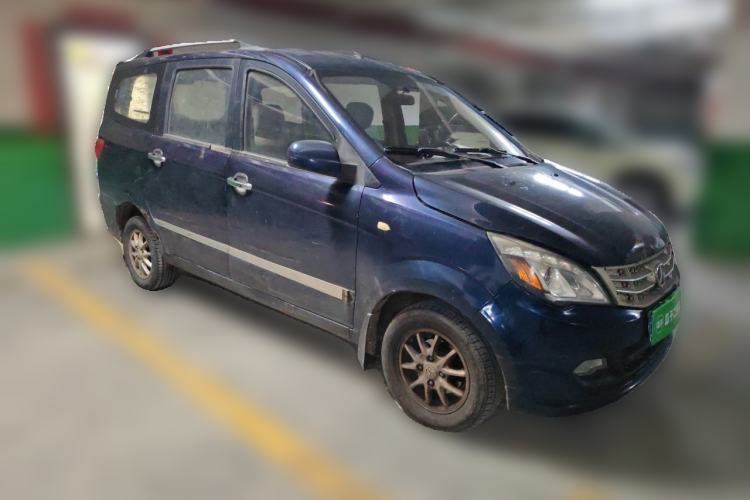 Used BAIC Weiwang M20 2014 1.5L Basic Version BJ415B Front Right 45 Deg