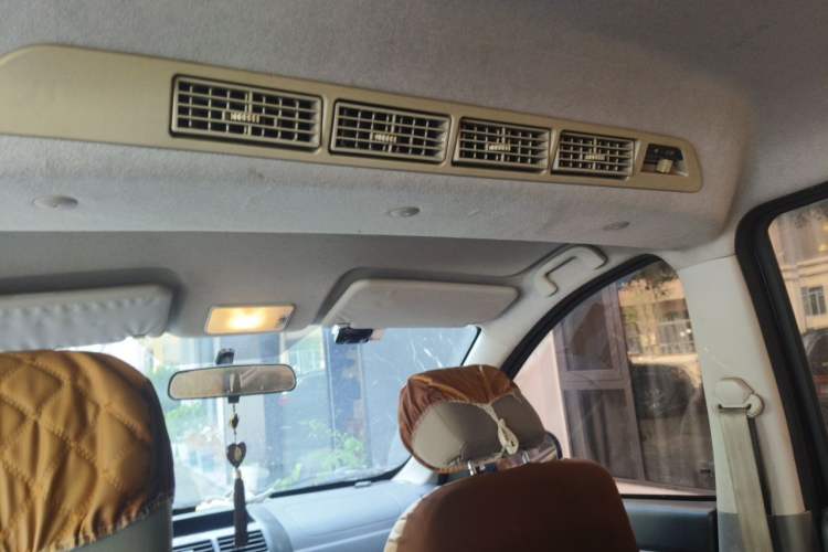 Used BAIC Weiwang M20 2014 1.5L practical type BJ415A Headliner