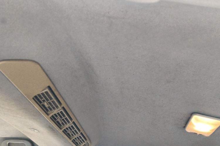 Used BAIC Weiwang M20 2014 1.5L Comfort Version BJ415B Headliner