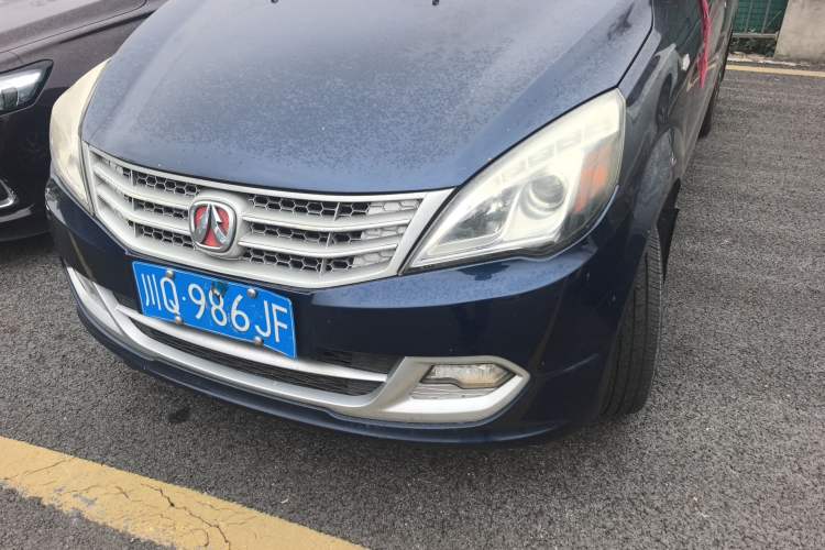 Used BAIC Weiwang M20 2014 1.5L Comfort Version BJ415B Left Front Headlight